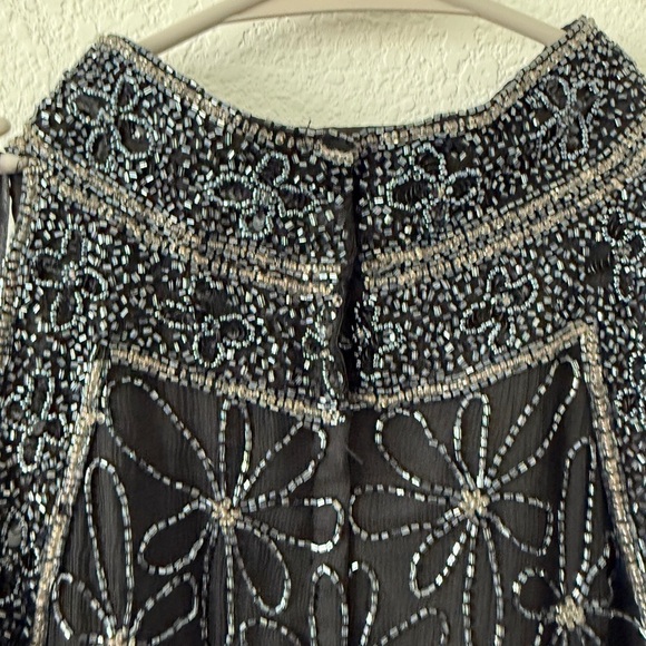 Black and Silver Embellished Sleeveless Tank Top - Picture 13 of 13